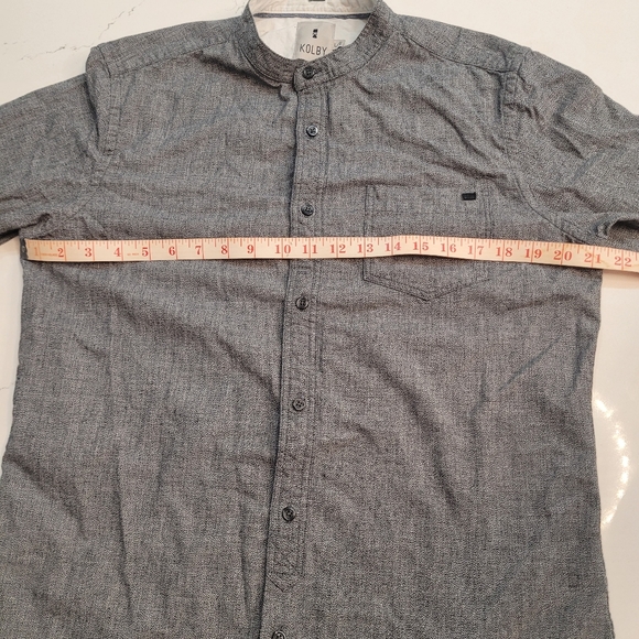 Kolby button down shirt - Men's size Large - Picture 9 of 10
